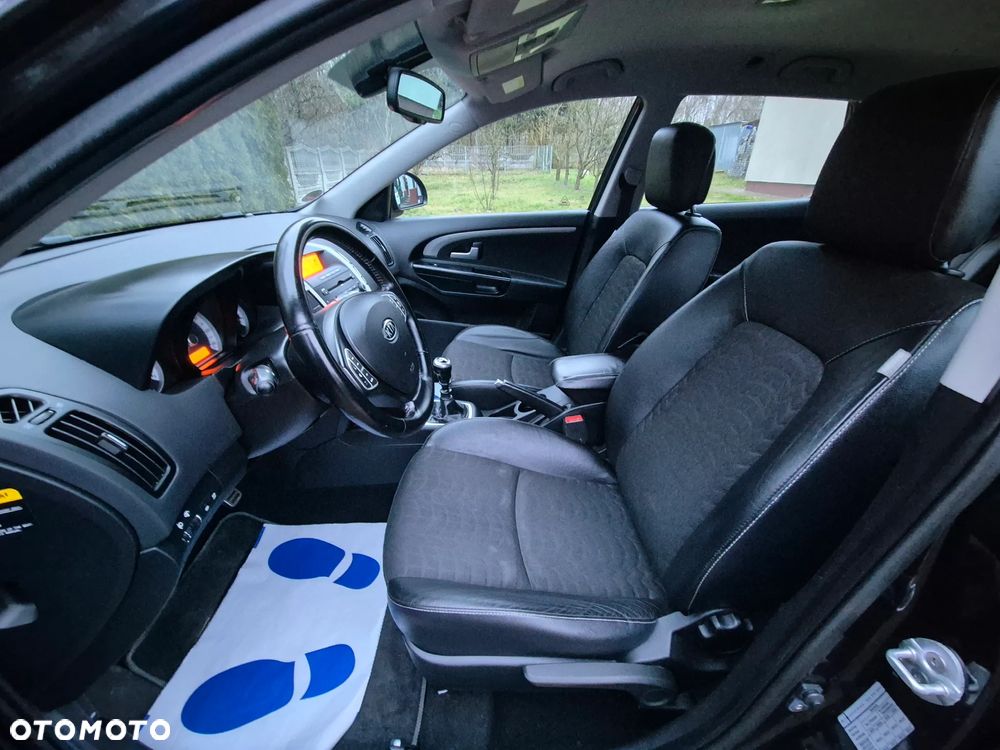 Kia Ceed 2.0 CVVT Spirit - 28