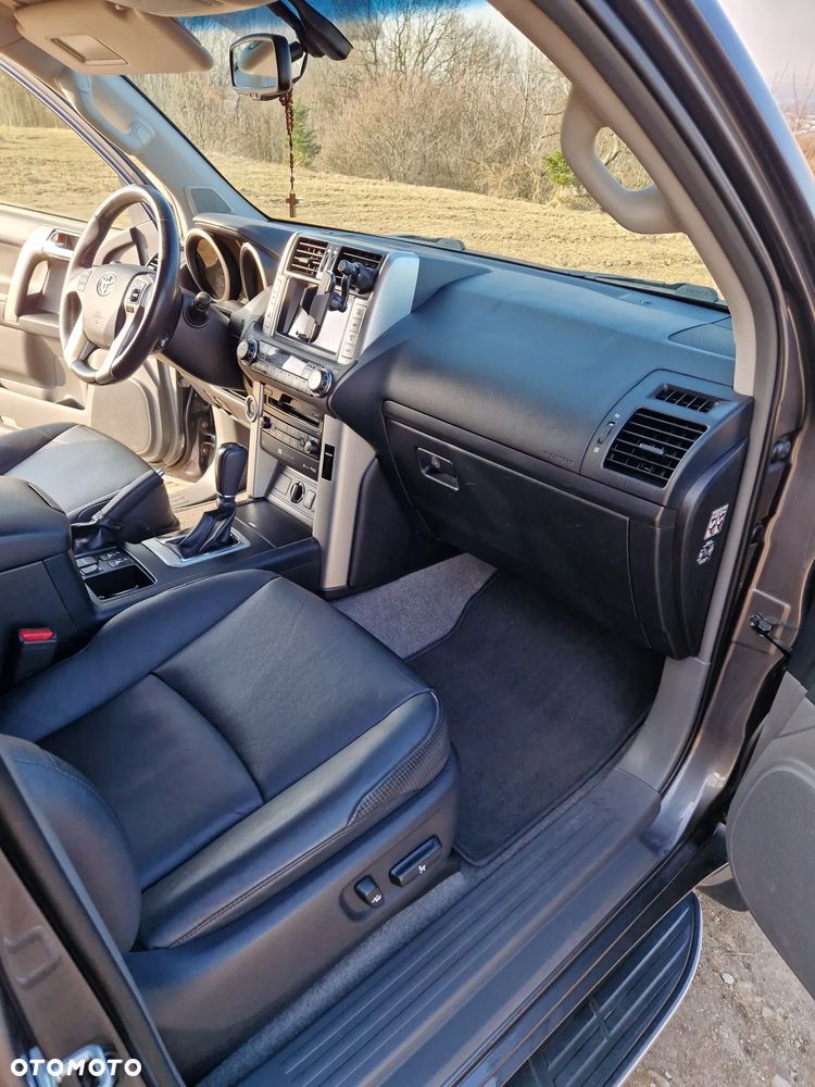 Toyota Land Cruiser 3.0 D-4D Automatik Executive - 12