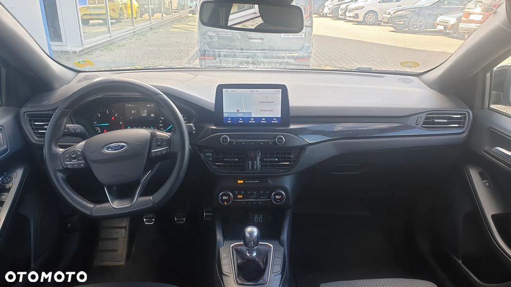 Ford Focus 1.5 EcoBlue Start-Stopp-System ST-LINE - 14
