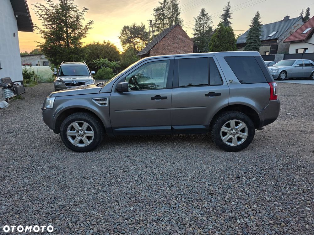 Land Rover Freelander - 2
