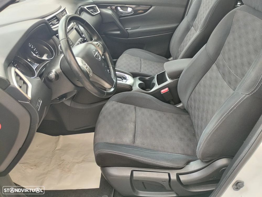 Nissan Qashqai 1.6 dCi Acenta Xtronic - 6
