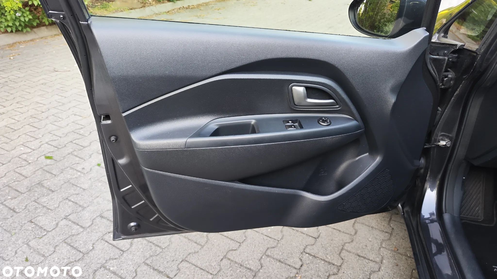 Kia Rio 1.2 Business Line - 16