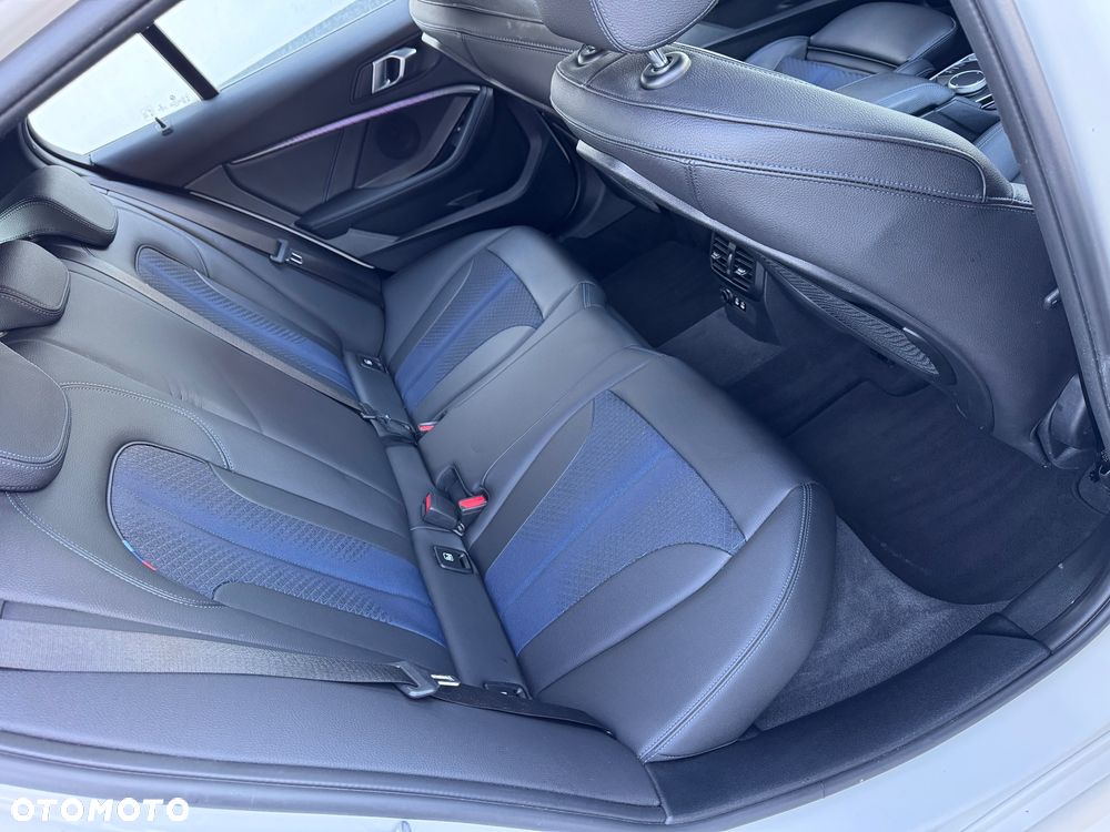 BMW Seria 1 118d M Sport - 22
