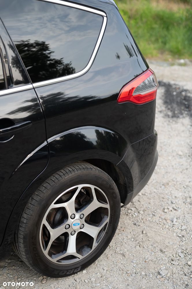 Ford S-Max 2.2 TDCi DPF Titanium - 12