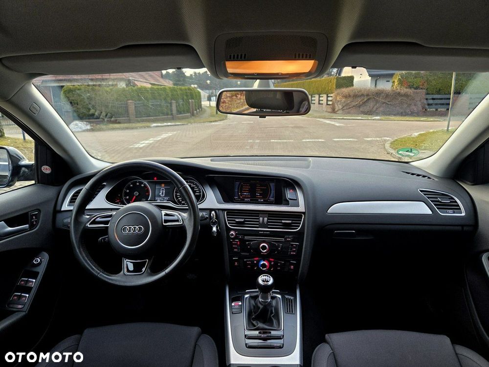 Audi A4 Avant 1.8 TFSI Attraction - 13