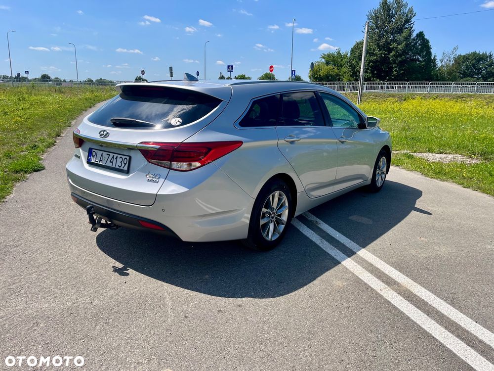 Hyundai i40 Kombi 1.7 CRDi Premium - 8