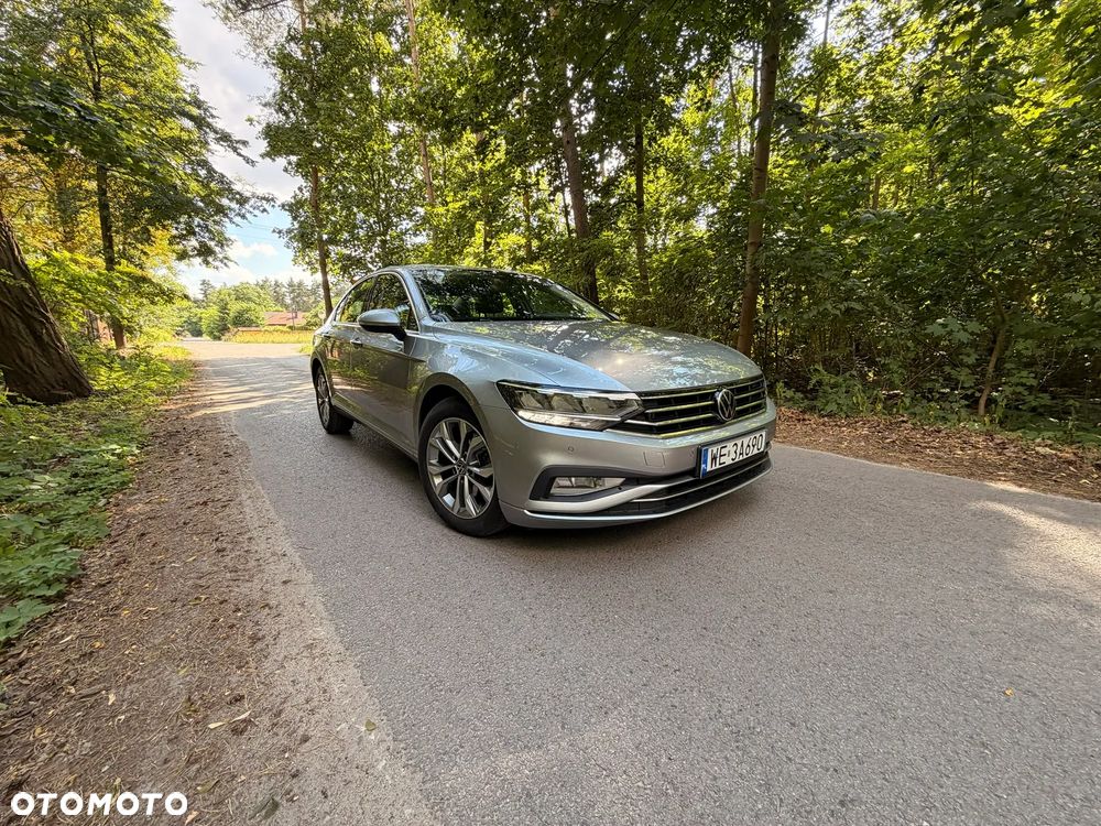 Volkswagen Passat 2.0 TDI EVO Elegance - 6