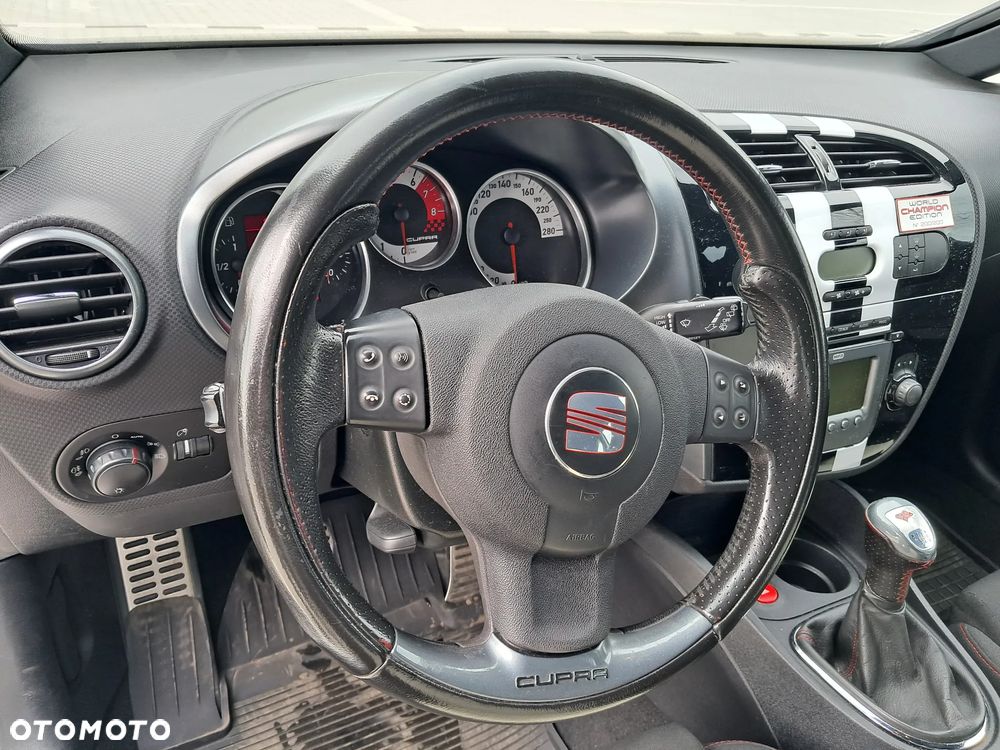 Seat Leon 2.0 T FSI Cupra R - 10