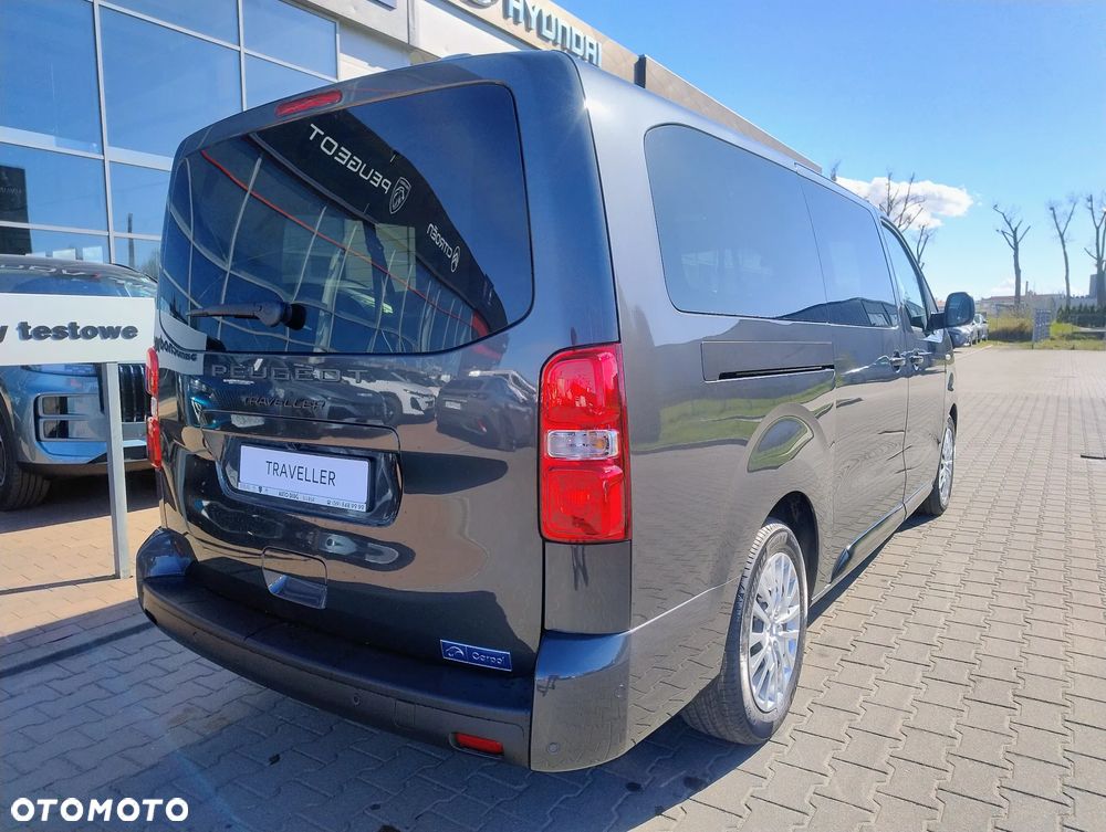 Peugeot Traveller - 9