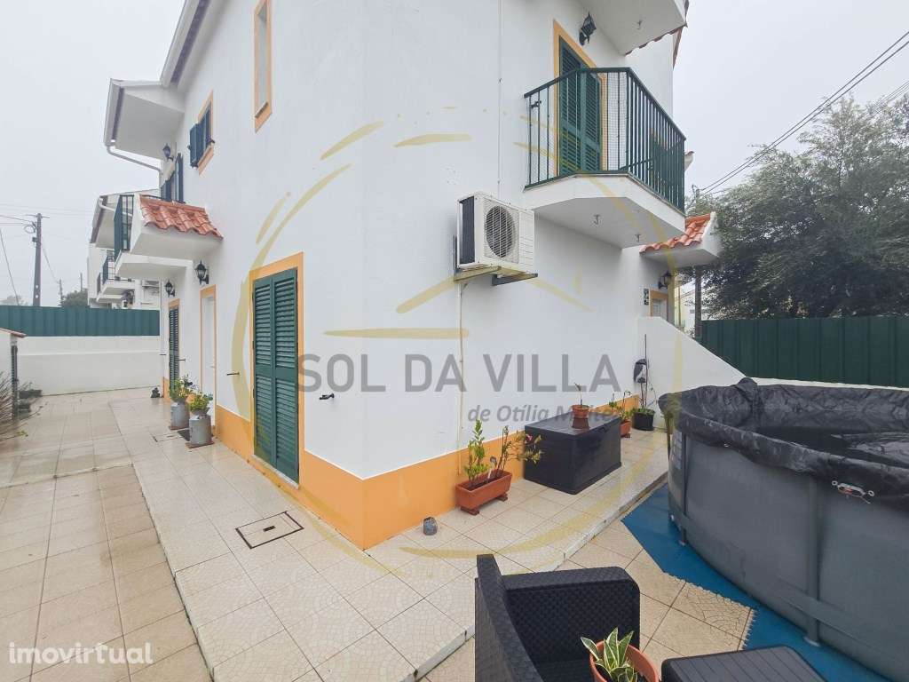 Moradia Geminada T3+2 com garagem - Quinta do Conde - 395.000€ - Grande imagem: 2/30