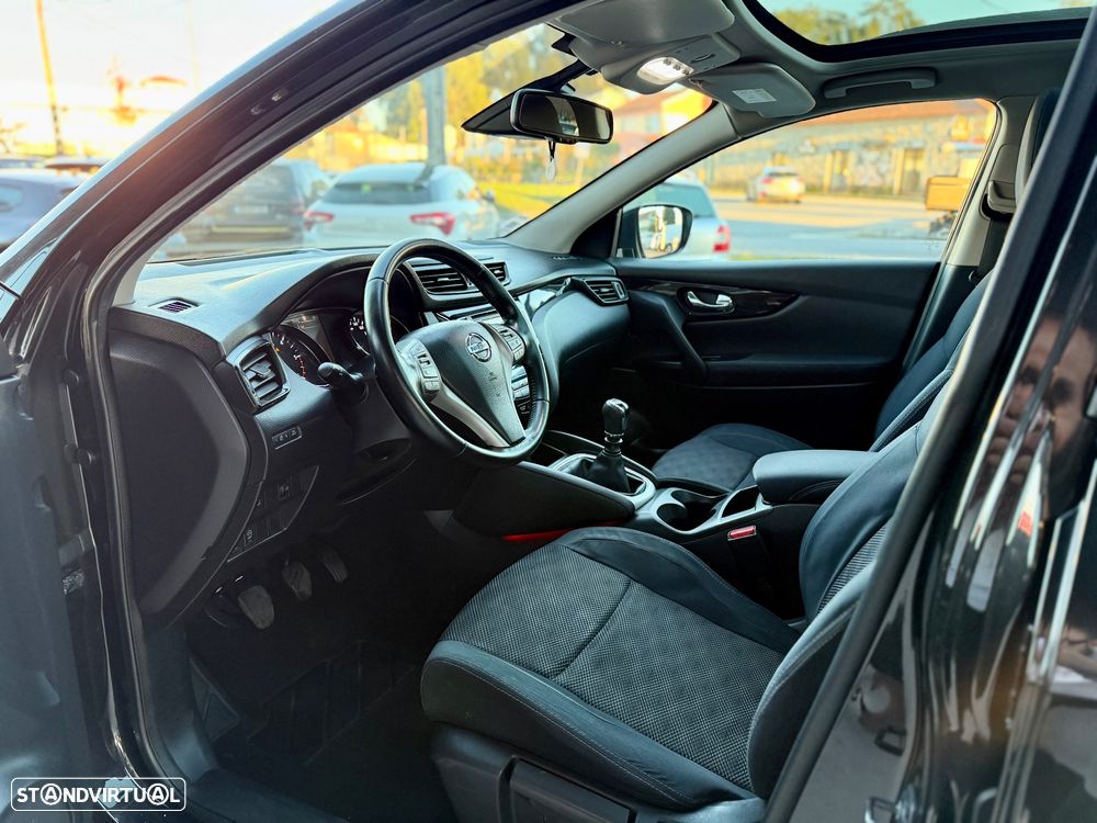 Nissan Qashqai 1.5 dCi N-Connecta 18 - 18