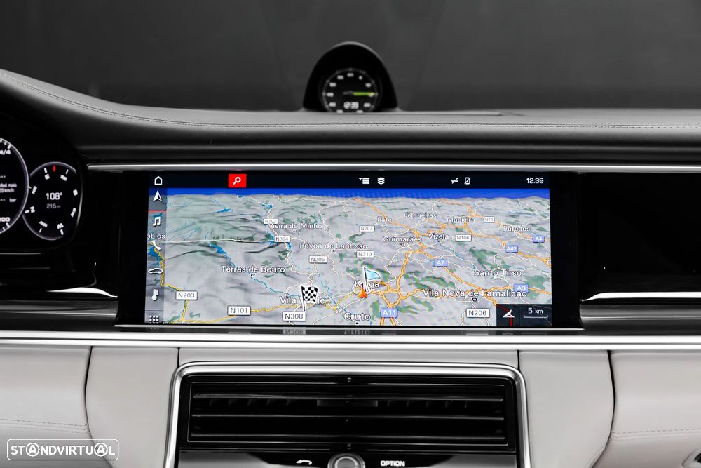 Porsche Panamera Sport Turismo 4 E-Hybrid - 44