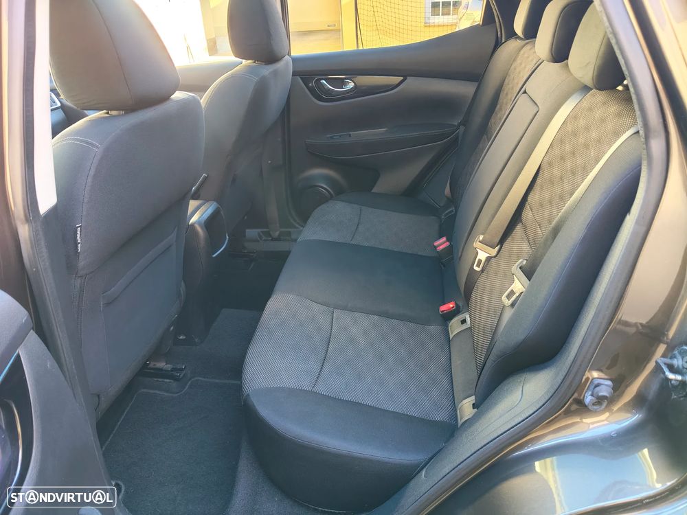 Nissan Qashqai 1.5 dCi Tekna Sport 18 129g - 29