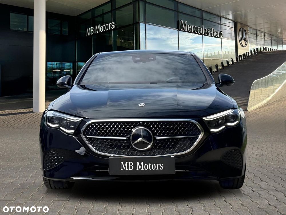 Mercedes-Benz Klasa E - 9