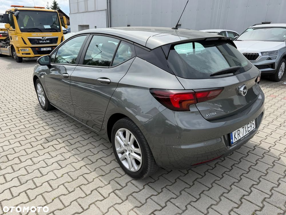 Opel Astra 1.2 T Business Elegance S&S - 9