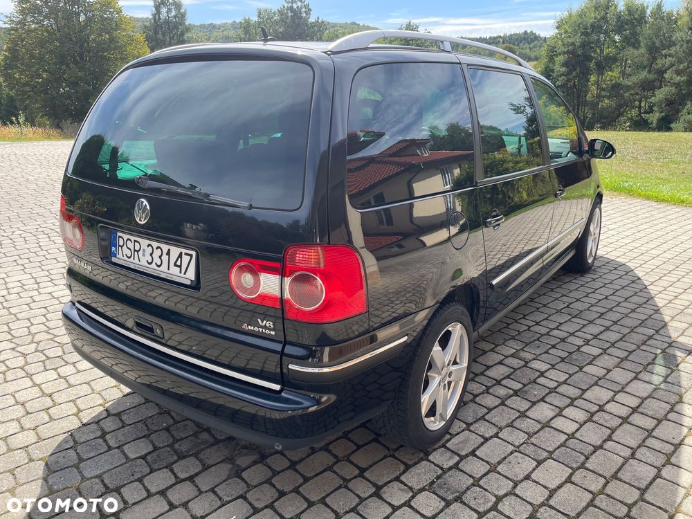 Volkswagen Sharan 2.8 V6 Highline 4Mot - 24