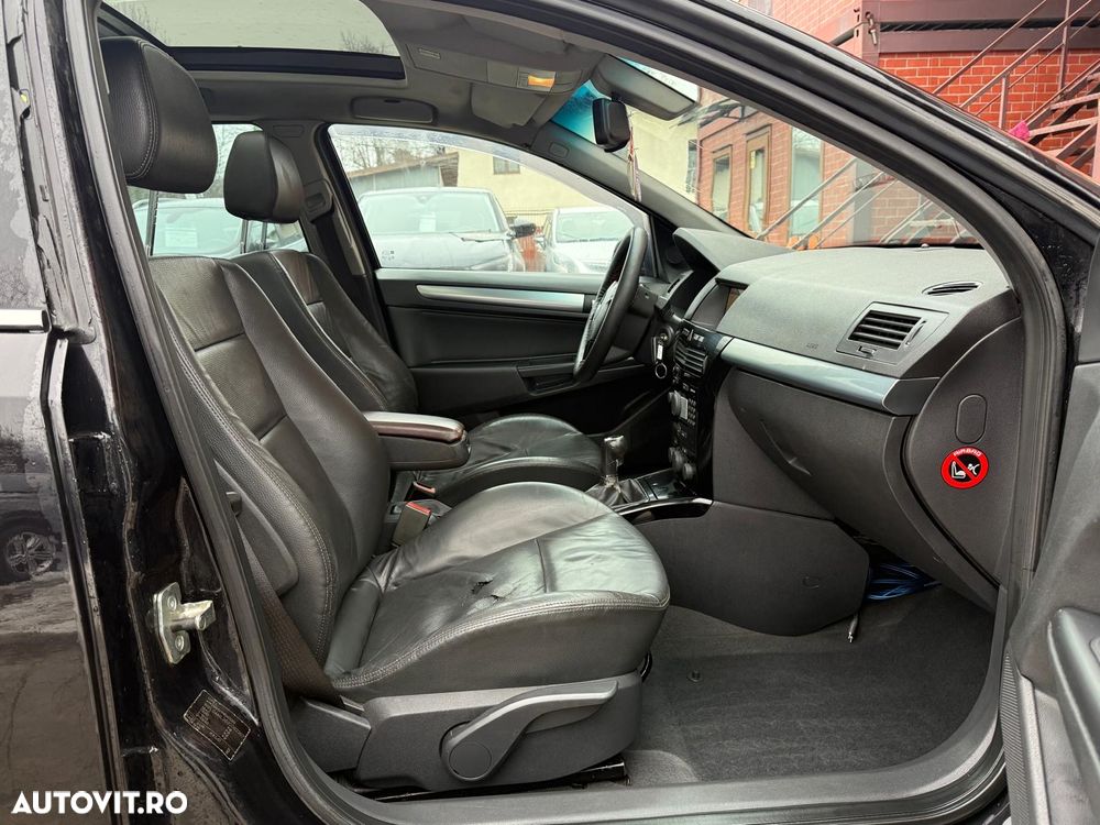 Opel Astra 1.7 CDTI DPF Cosmo - 9