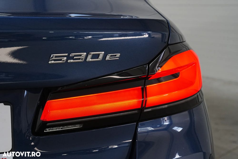 BMW Seria 5 530e Aut. M Sport Edition - 30
