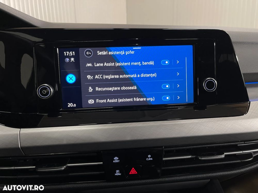 Volkswagen Golf 2.0 TDI SCR Life - 15