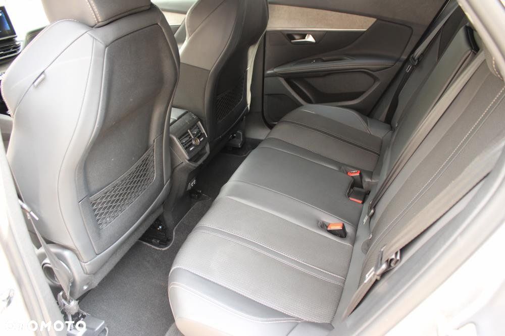 Peugeot 3008 - 9