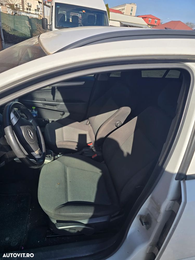 Opel Astra - 4