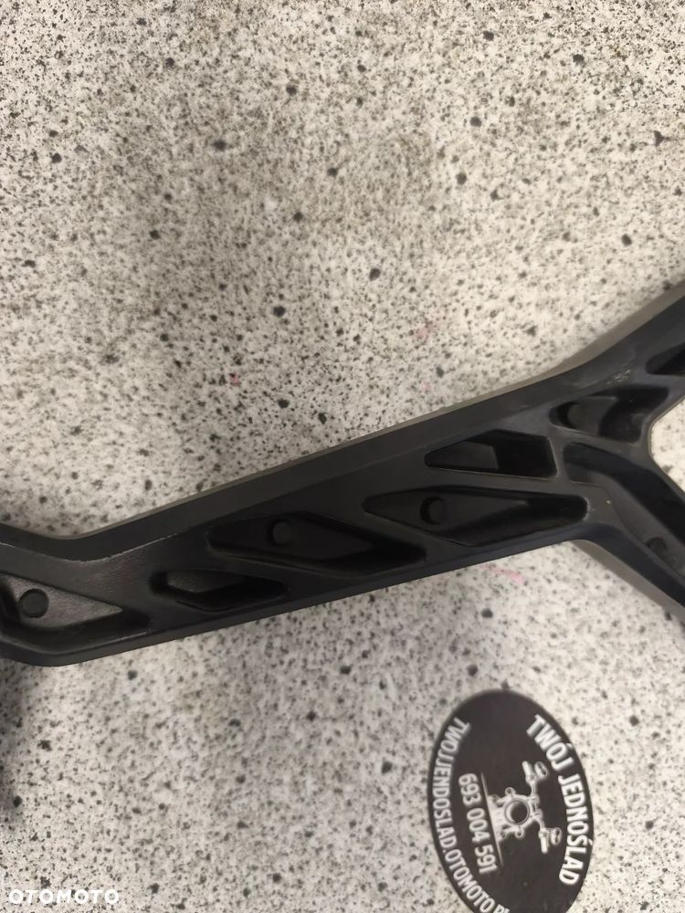 Set prawy tył, podnóżek pasażera Triumph Trident 660 2022 - 9