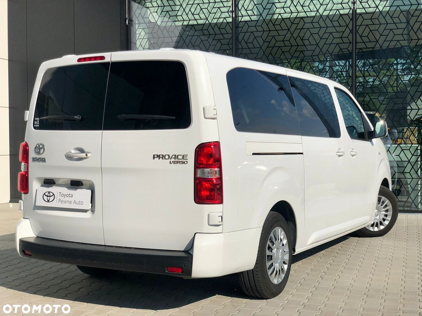 Toyota Proace Verso - 11