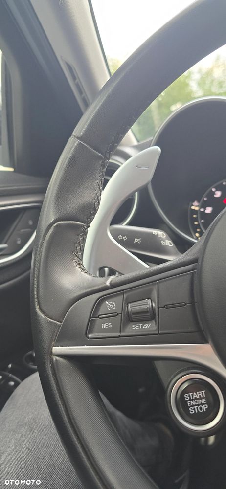 Alfa Romeo Giulia 2.2 D Turbo Super - 10
