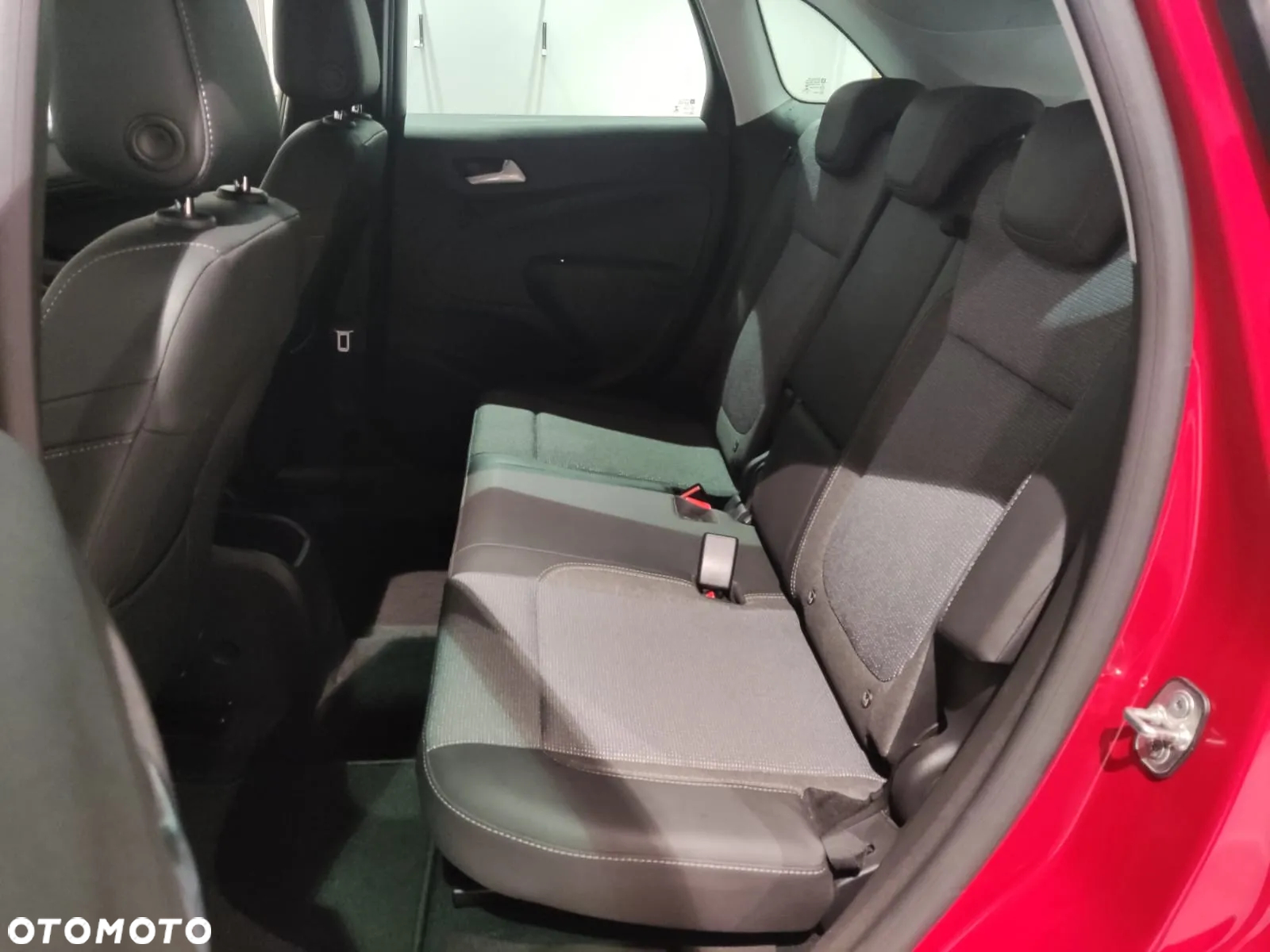 Opel Crossland X - 15