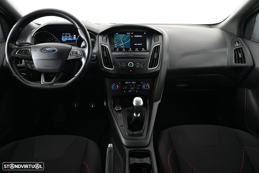 Ford Focus 1.0 EcoBoost ST-Line - 3