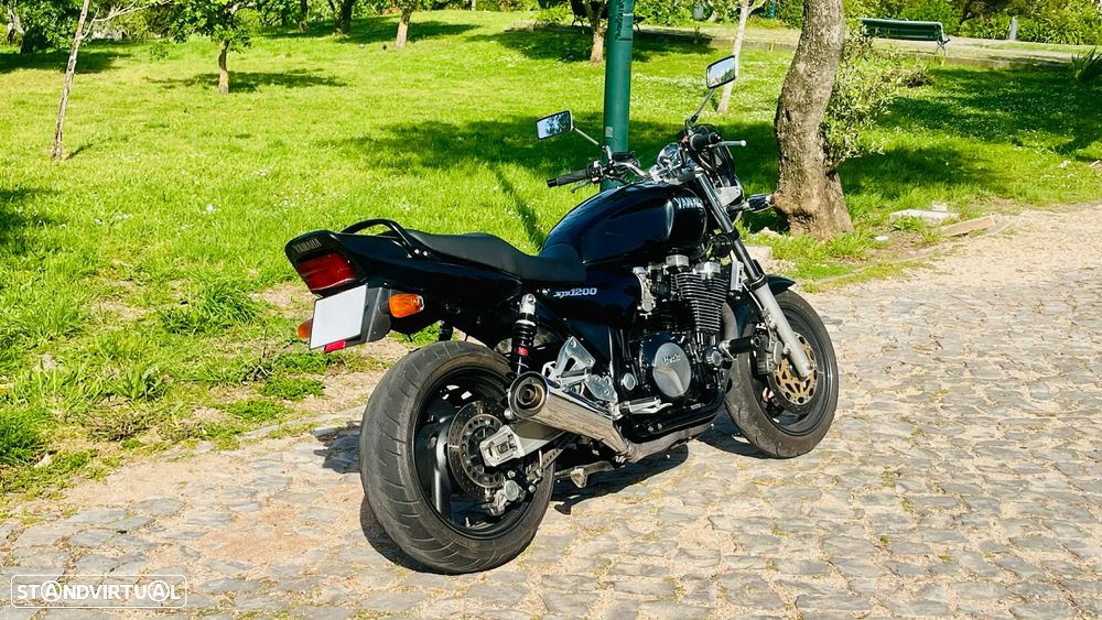 Yamaha XJR 1200 - 7