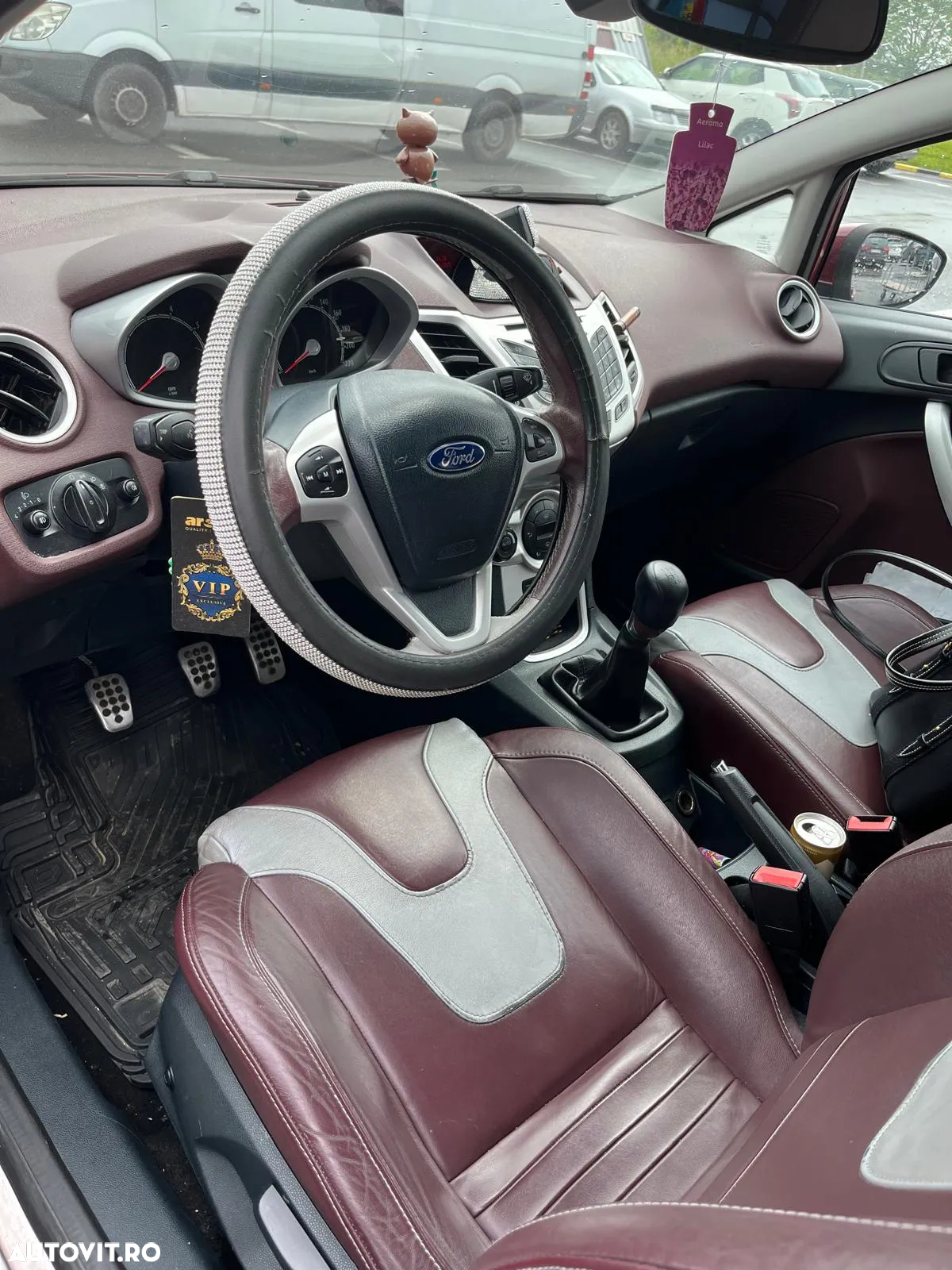 Ford Fiesta 1.6i Ghia - 6