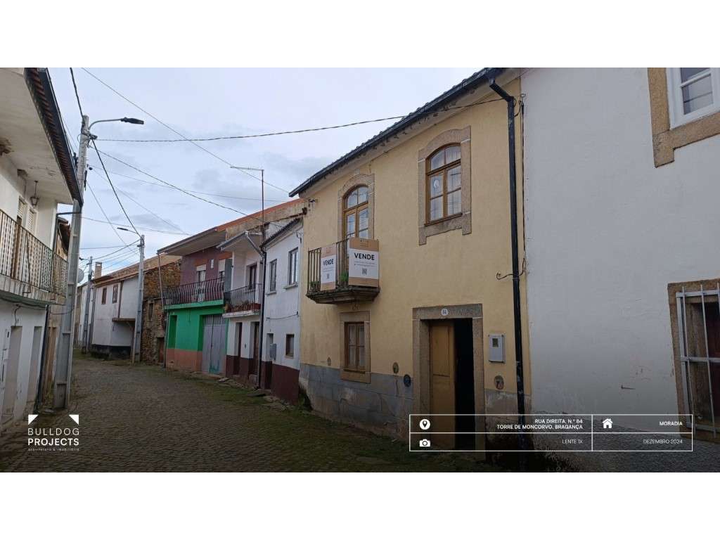 Moradia com 9 assoalhadas na Rua Direita, Carviçais - Grande imagem: 3/41