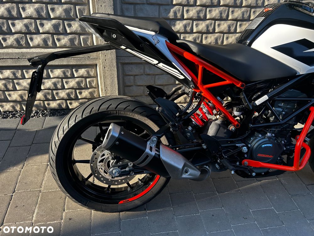KTM Duke - 4