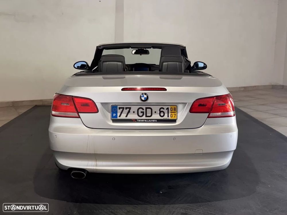 BMW 320 d Cabrio Intense - 8