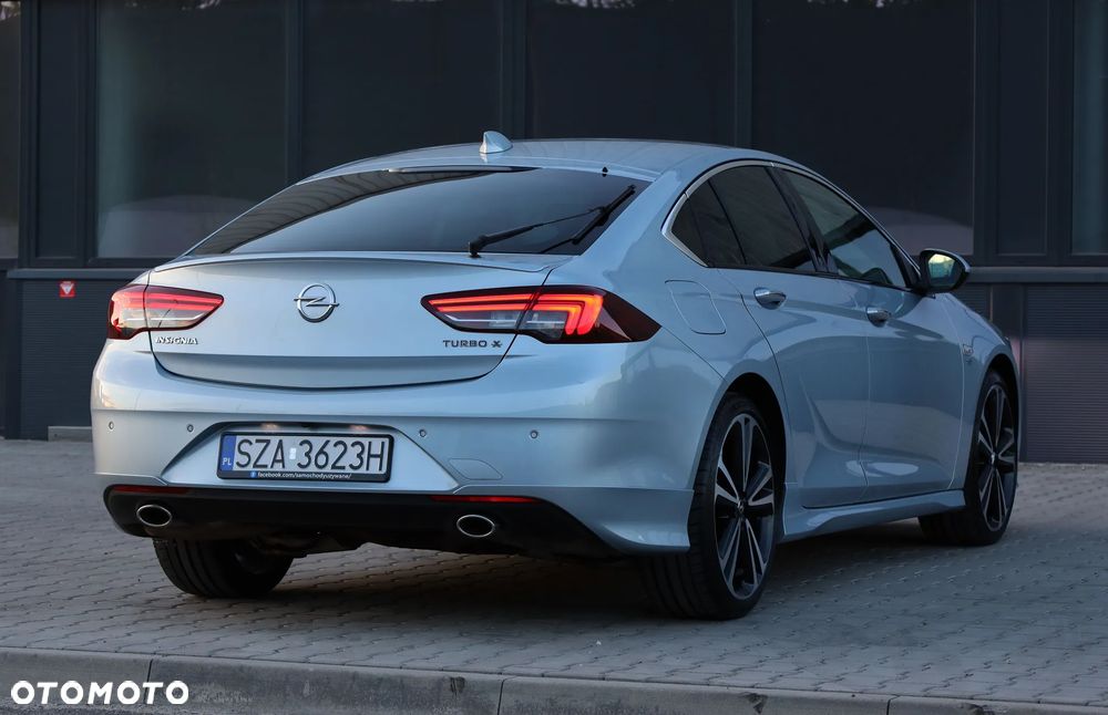 Opel Insignia 2.0 Direct Inj Trb 4x4 Business Innovation - 39