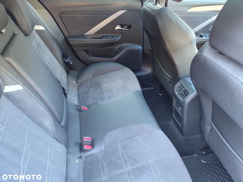 Opel Astra 1.5 Ultimate - 12