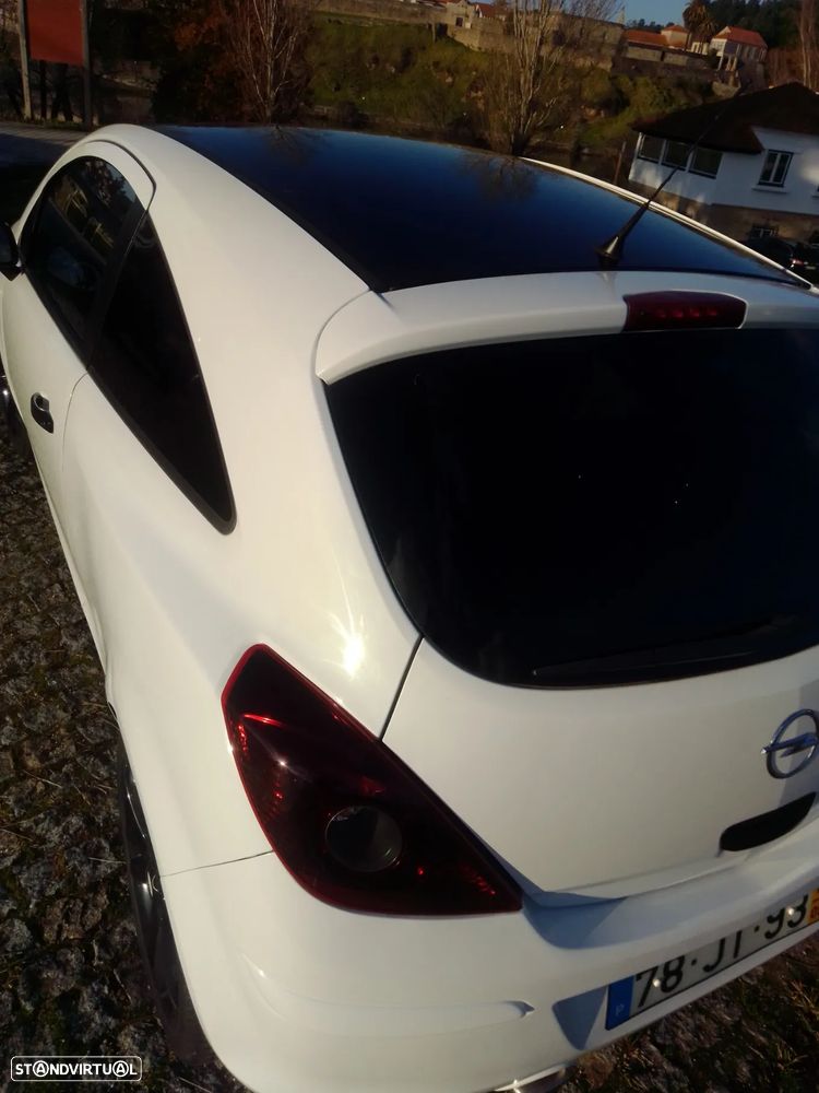 Opel Corsa 1.2 Color Edition - 3
