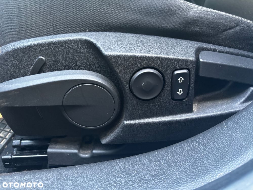 Opel Insignia 2.0 CDTI ecoFLEX - 10