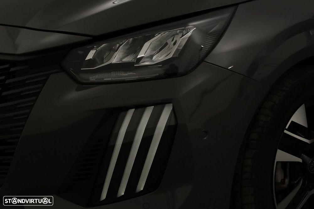 Peugeot 208 1.2 PureTech Allure - 6