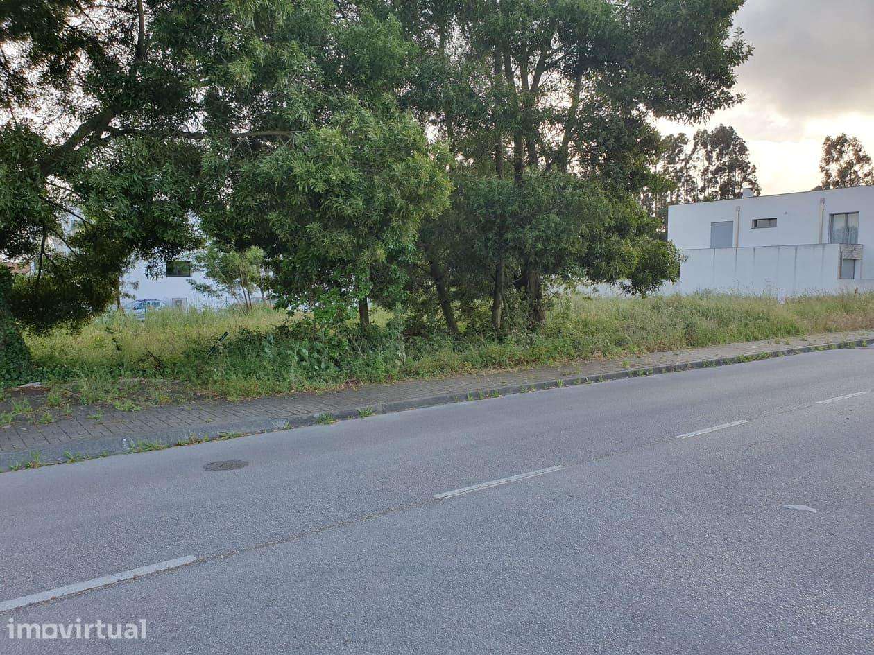 Lote terreno para moradia unifamiliar - Grande imagem: 2/4