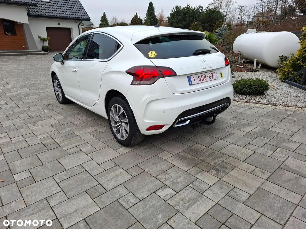Citroën DS4 HDi 110 SoChic - 9