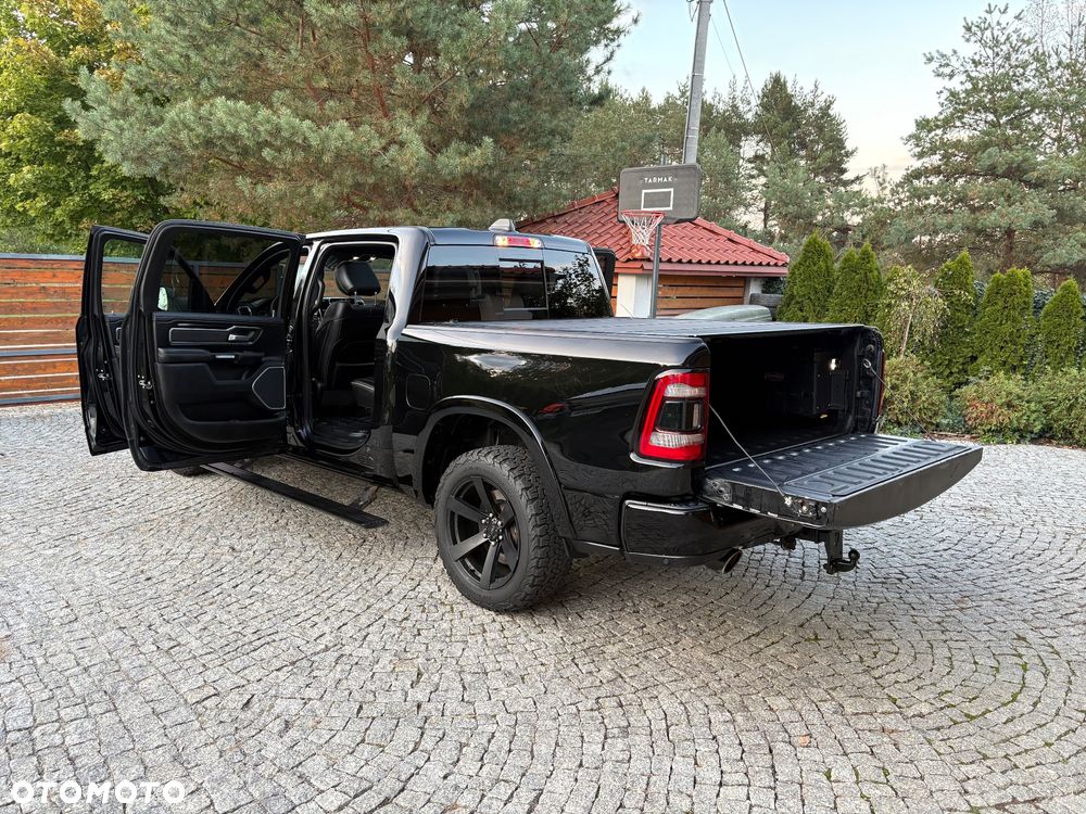 Dodge RAM 1500 5.7 4x4 - 19