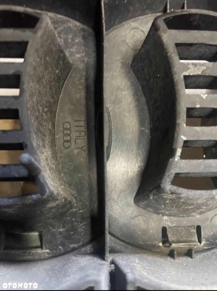 8P3853651 Grill atrapa zderzaka Audi a3 8P - 4