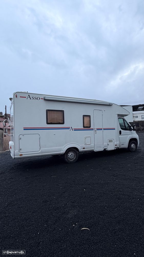 PLA Mister A 390 cama central + cama elevatória - 18