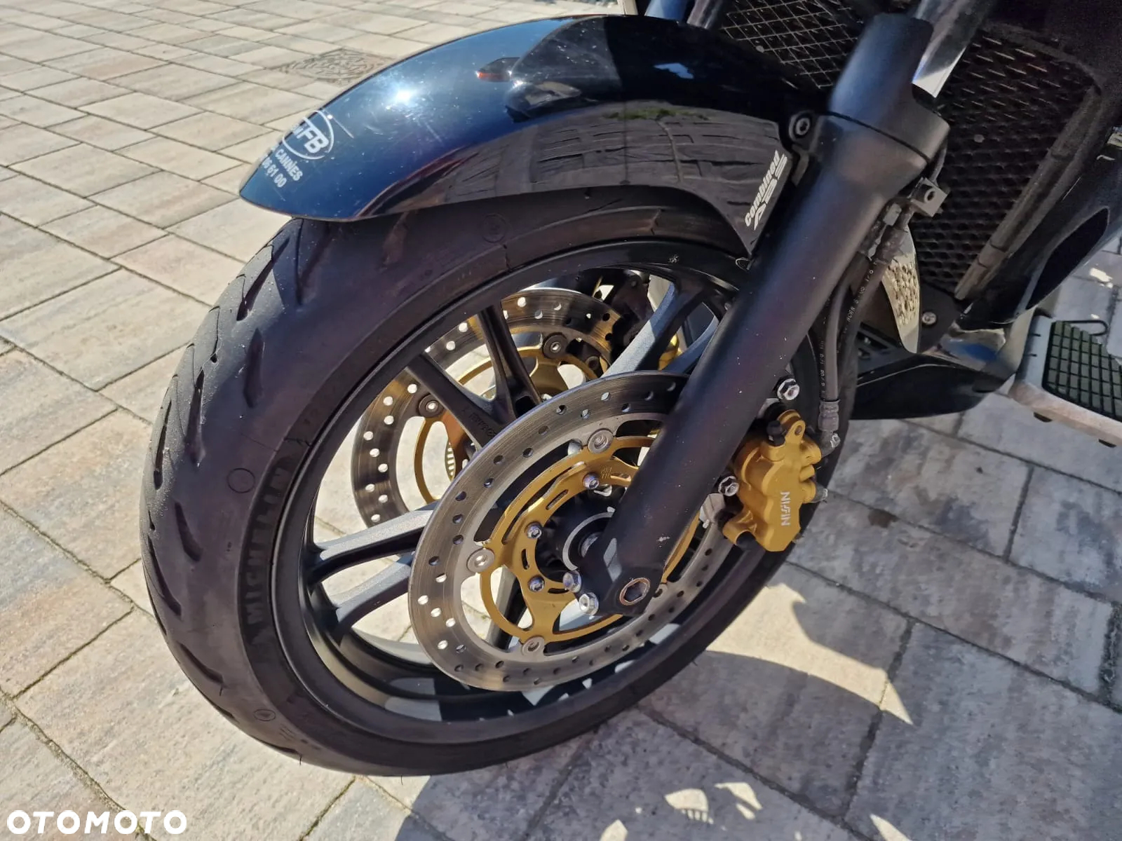 Honda DN-01 - 24