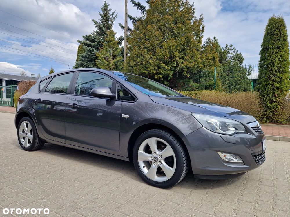 Opel Astra - 26