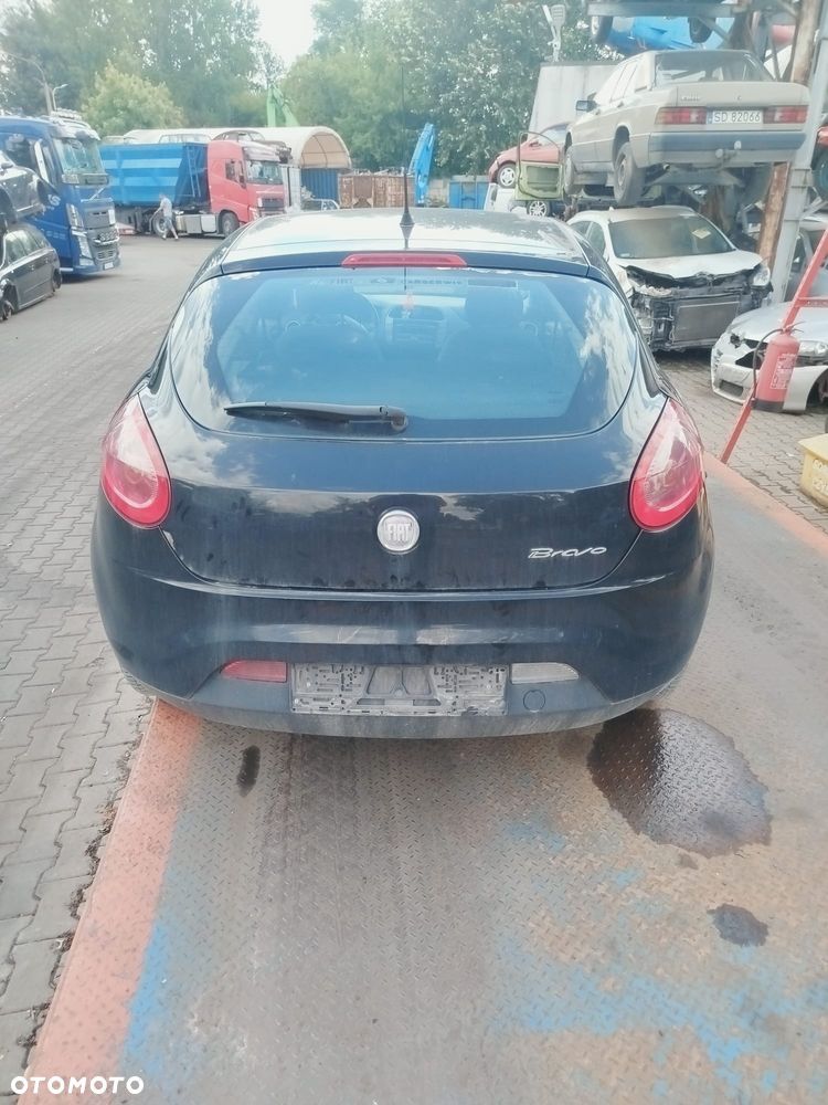 Fiat Bravo 2 na części. - 10