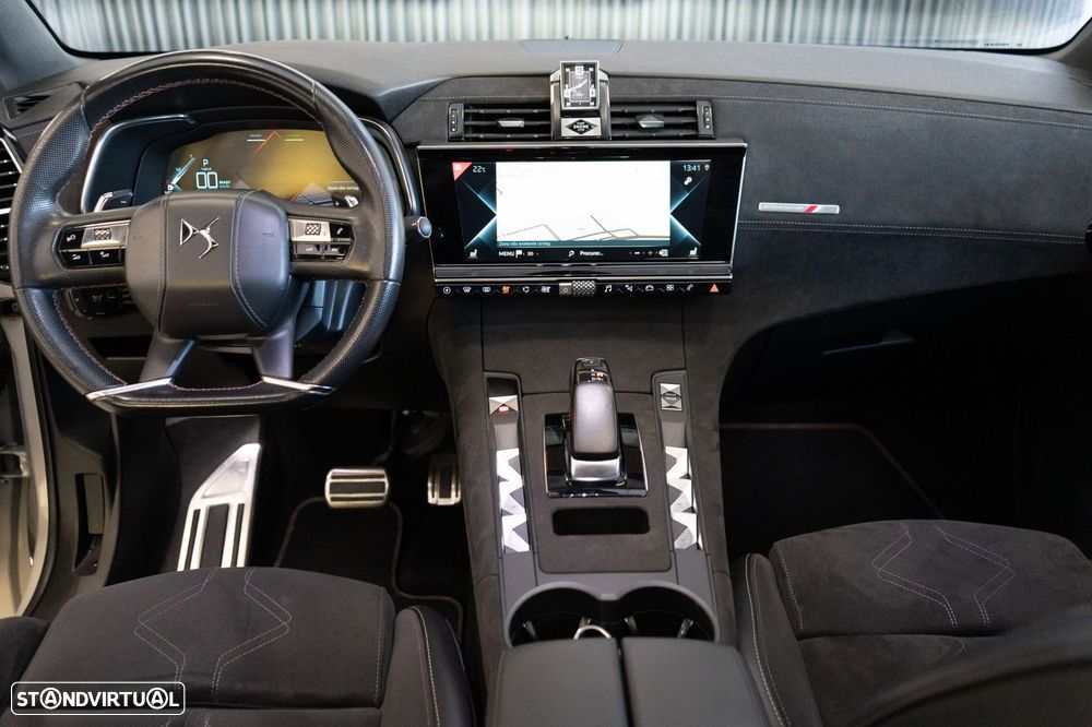 DS DS7 Crossback E-Tense Performance Line EAT8 - 14
