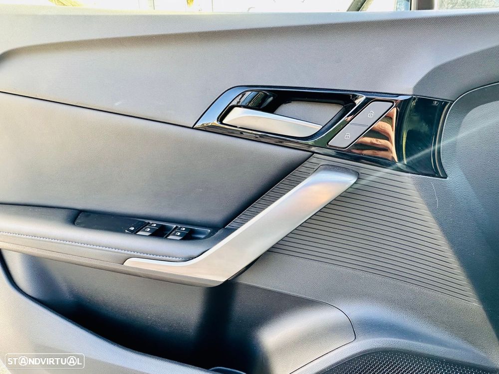 MG MG4 51 kWh Standard - 27